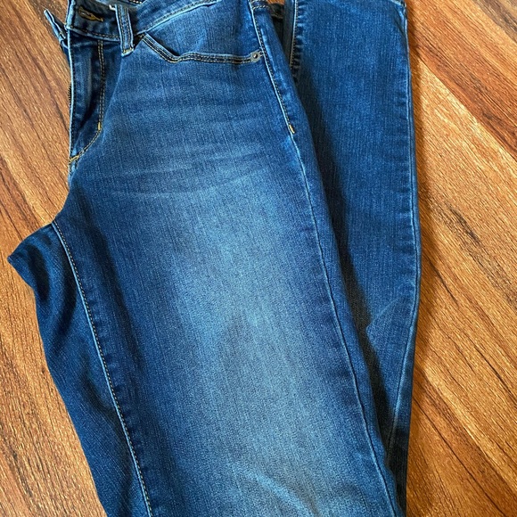 Mid rise skinny jeans - Picture 2 of 4